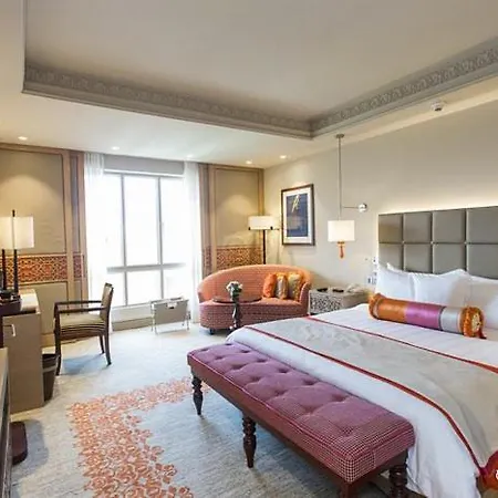 Hotel Grand Teo Near Delhi Airport